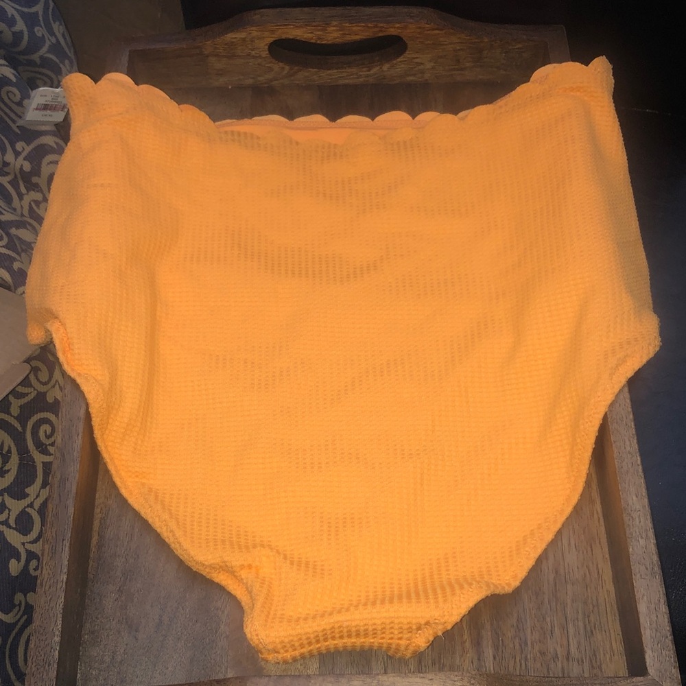 SOLD - Picture 5 of 8